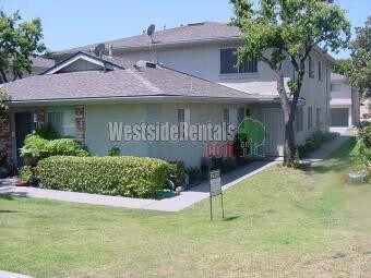 Primary Photo - 1151 Acadia Pl