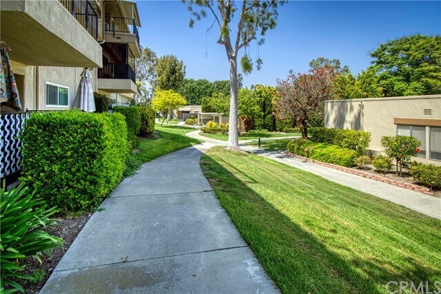 Building Photo - 2381 Via Mariposa W