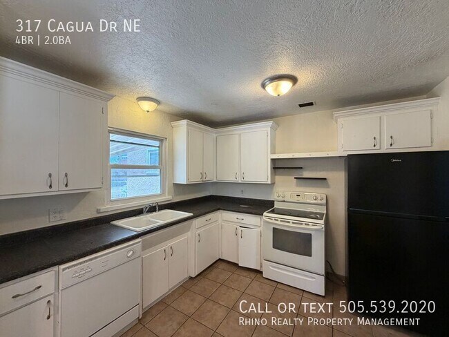 Foto del edificio - 317 Cagua Dr NE