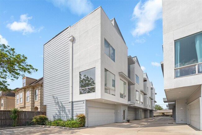 Foto del edificio - 5712 Winsome Ln