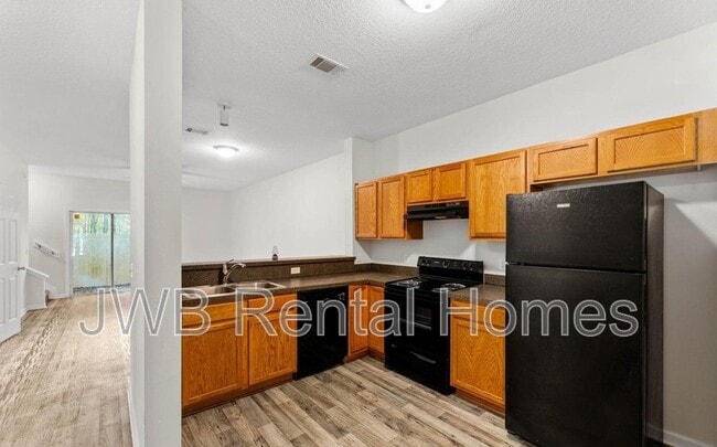 Foto del edificio - 4778 Playpen Dr