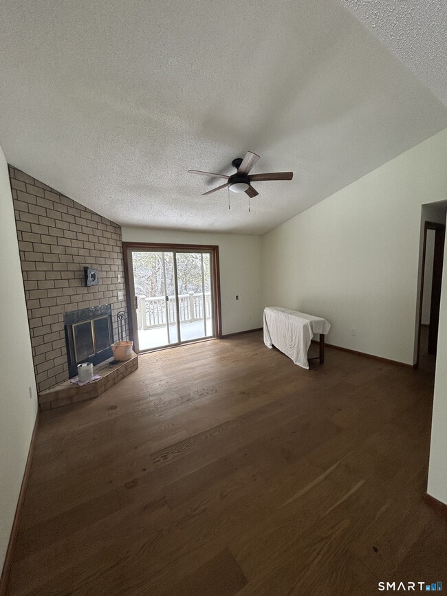 Building Photo - 33 Baxter Rd