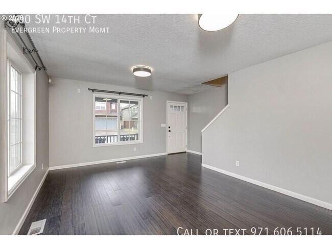 Foto del edificio - 400 SW 14th Ct