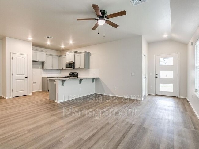 Building Photo - 10714 Lawson Pl Rd