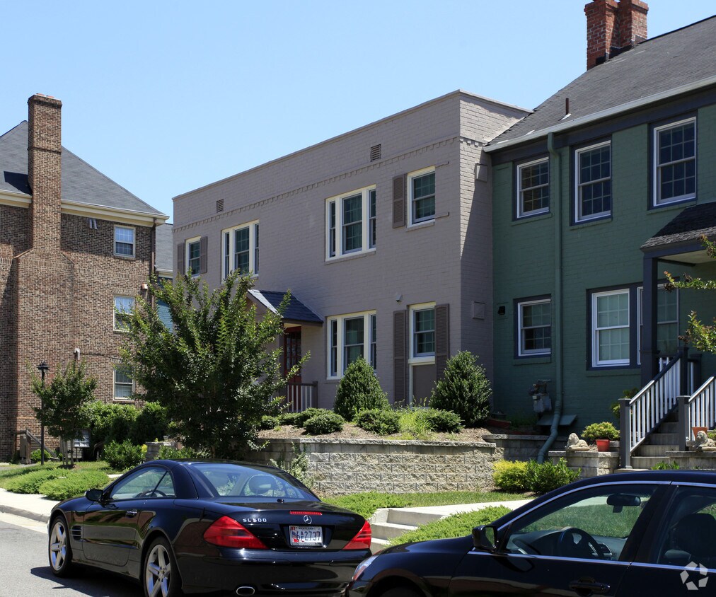 Foto del edificio - 810 S Patrick St