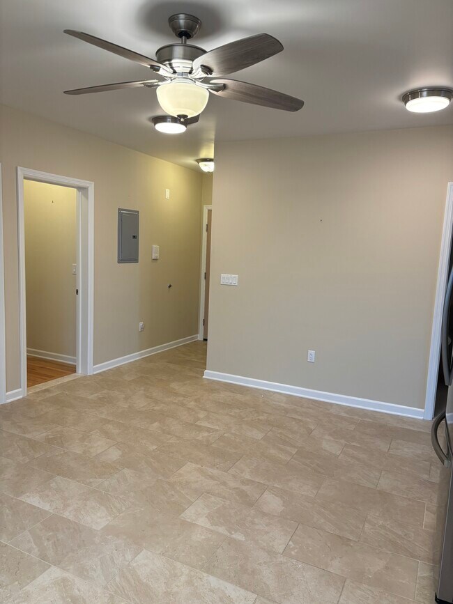 Foto del edificio - 398 Franklin Ave