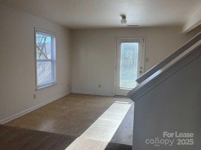 Foto del edificio - 1124 New Day Ct