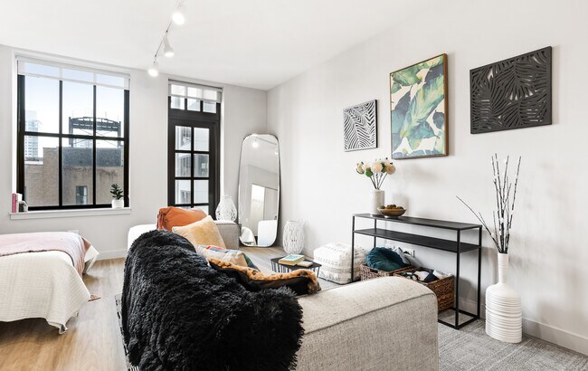 Building Photo - 330 S. Wells St - New Apartments Available...