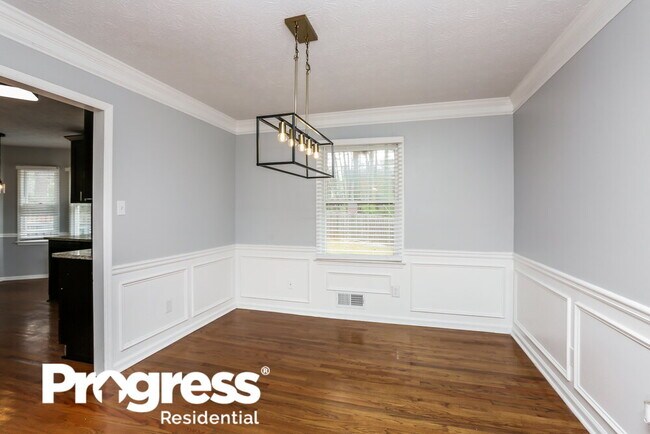 Building Photo - 1171 Bailing Dr