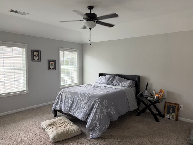 Building Photo - Wonderful Home in East Richland