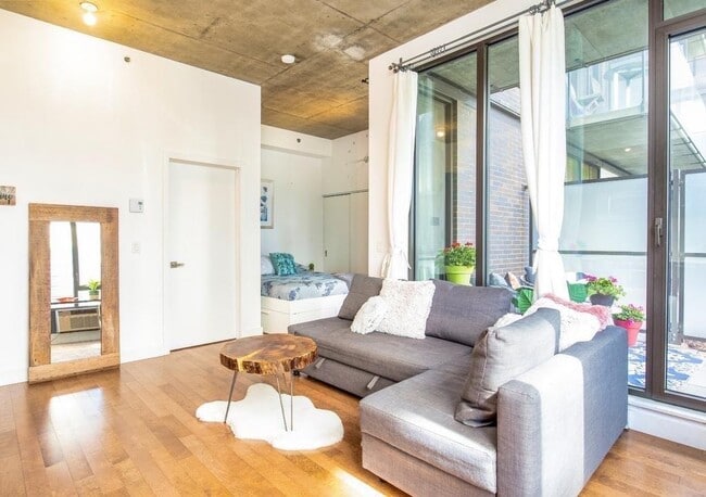 Building Photo - 1 Rue De Castelnau O