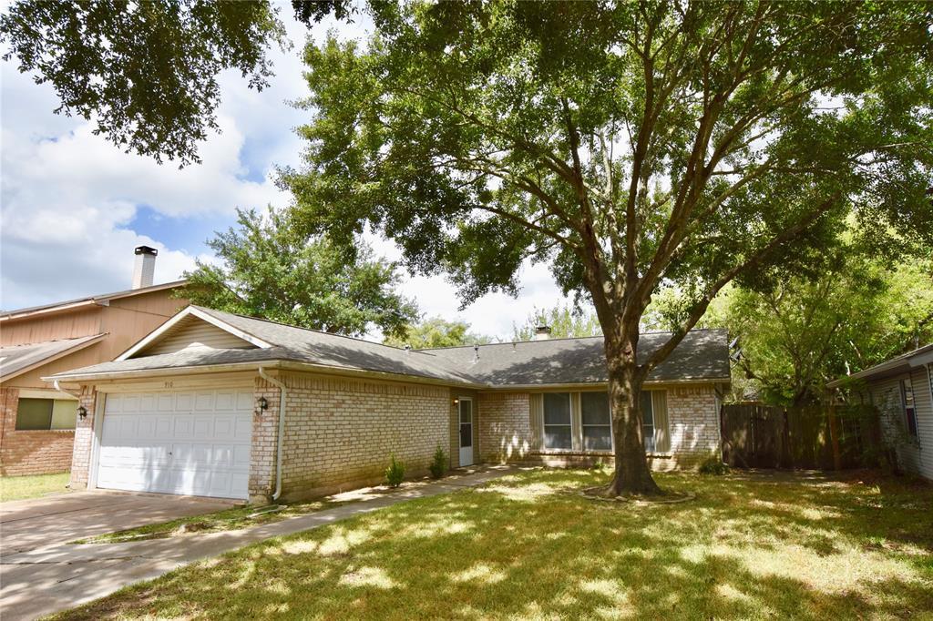 910 Golden W Dr, Katy, TX 77450 House Rental in Katy, TX