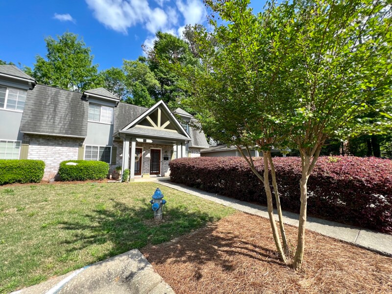 131 Rondak Cir, Smyrna, GA 30080 Townhome Rentals in Smyrna GA