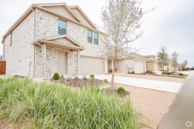 Building Photo - Summerwell Wildcat Ranch