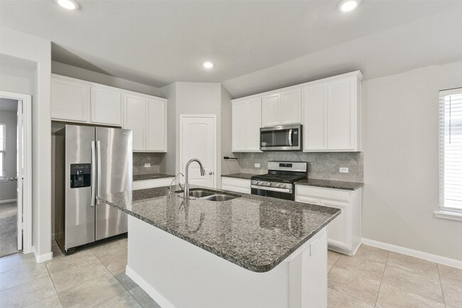 Building Photo - 6827 Scarlet Sagebrush St
