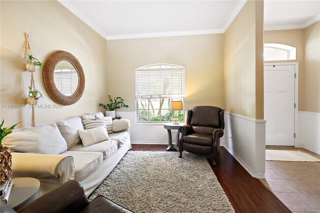 Foto del edificio - 143 37th Dr SW