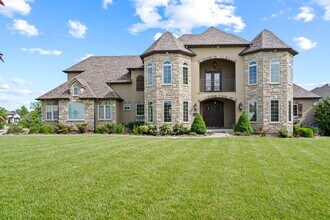 Building Photo - 3207 Rivington Dr