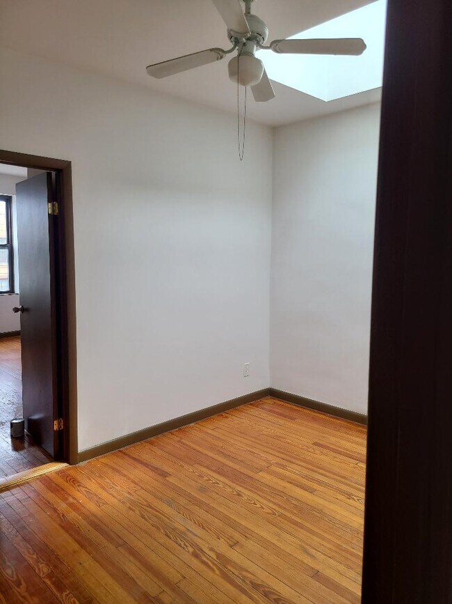 Building Photo - 6412 Fresh Pond Rd