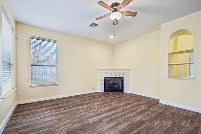 Foto del edificio - 4508 Chesney Ridge Dr