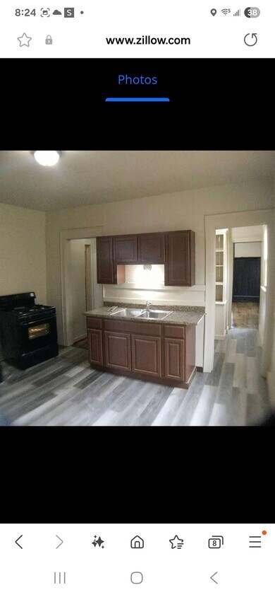 Foto del edificio - 2467-2469 N 41st St