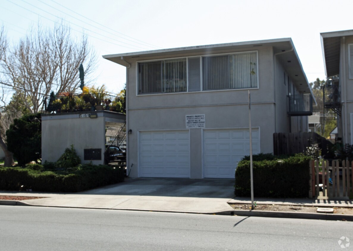 Building Photo - 1101 Paloma Ave