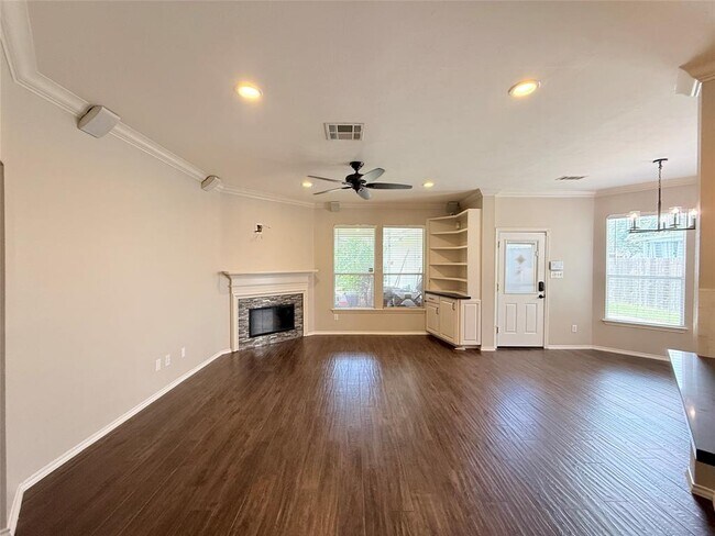 Building Photo - 6018 Gablestone Ln