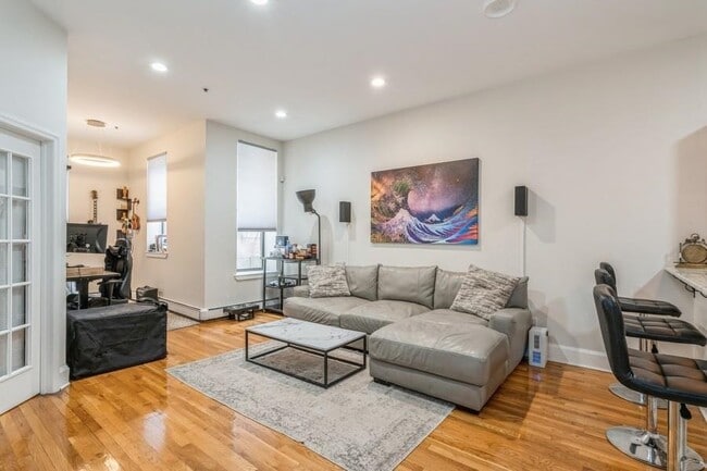 Foto del edificio - 1115 Willow Ave