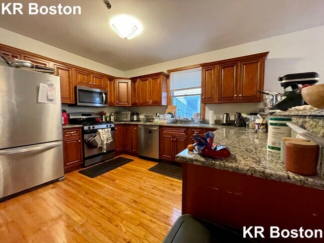 Foto del edificio - 102 Allston St