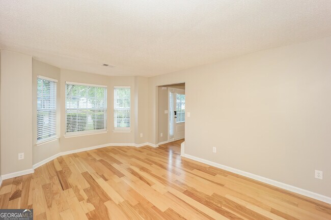 Building Photo - 227 Bella Vista Terrace