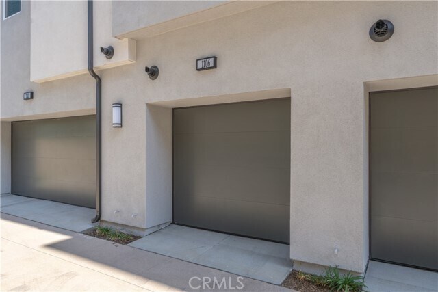 Building Photo - 1106 S Urbana St