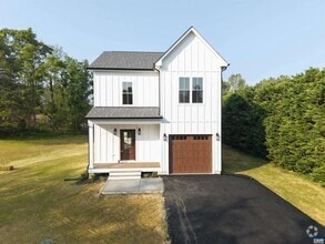 Building Photo - 1809 Old Orchard Rd