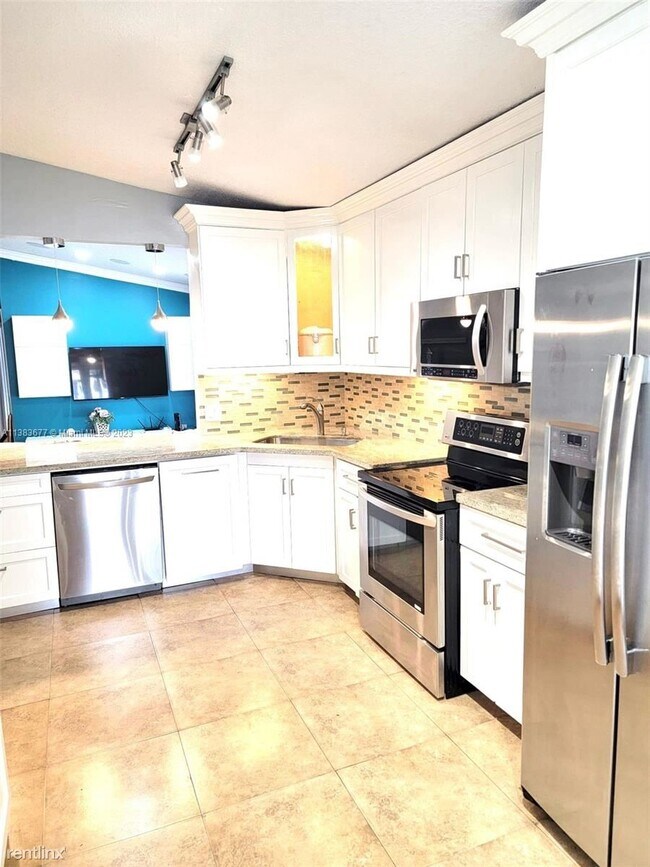 Building Photo - 3 br, 2 bath House - 14115 Langley Pl