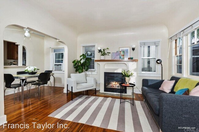 Foto del edificio - 2 br, 1 bath House - 4722 Oregon Street