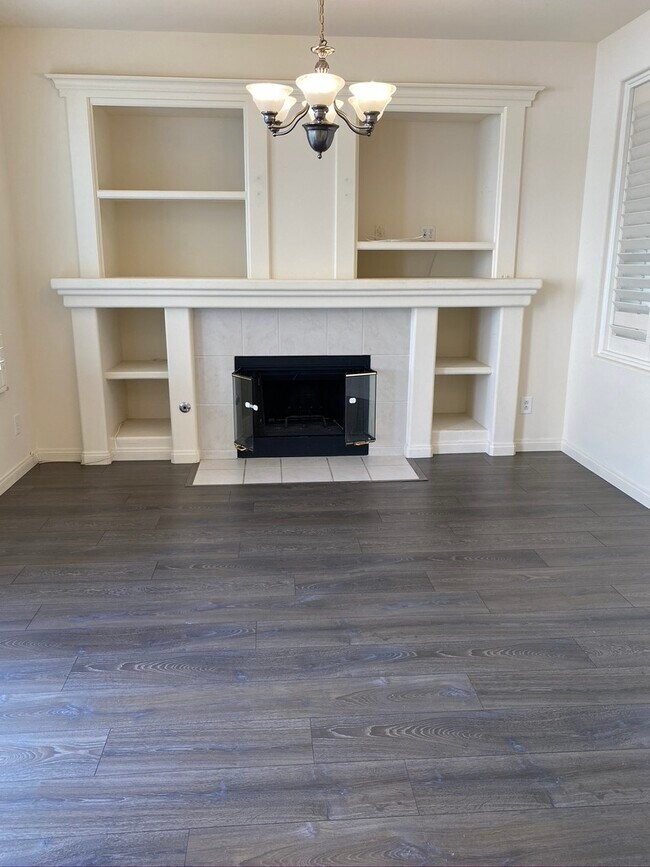 Built In Shelving w/ Fireplace - 13502 Windsor Ct