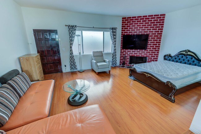 Foto del edificio - 1337 18th St