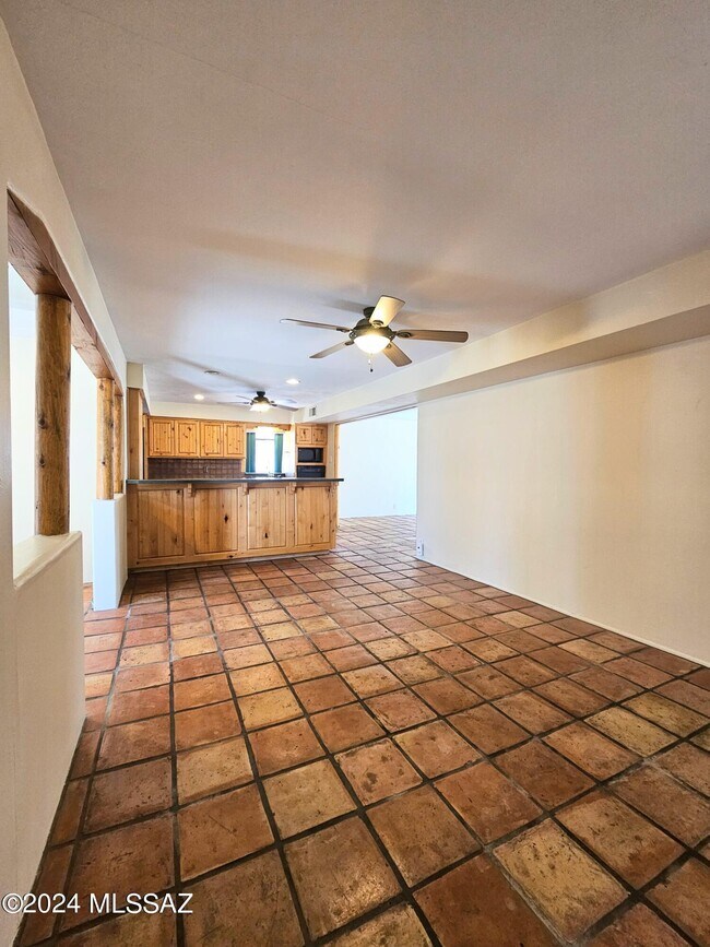 Building Photo - 7358 E Princeton Dr