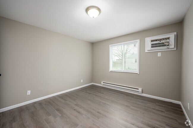 1 habitación, 1 baño - 475 pies cuadrados - Dormitorio - 337 N Butler Ave