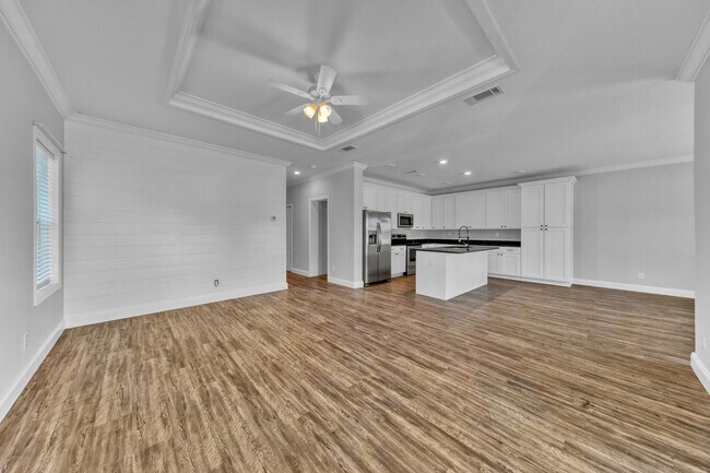 Foto del edificio - 455 N Co Hwy 395