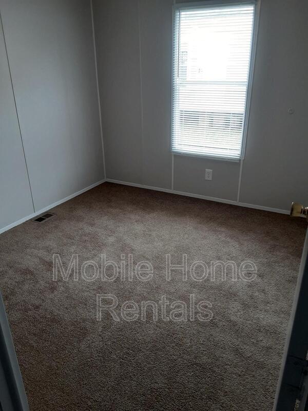 87 Leisure View Dr, East Flat Rock, NC 28726 House Rental in East