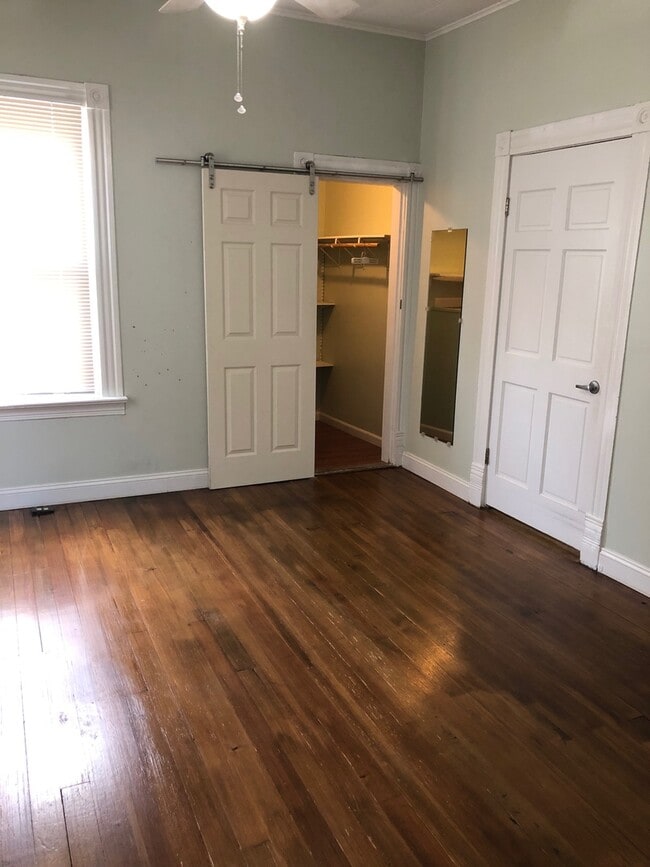 Building Photo - Cute 2 Bedroom Bungalow in Edwardsville