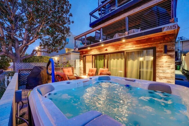 Foto del edificio - 745 Island Ct