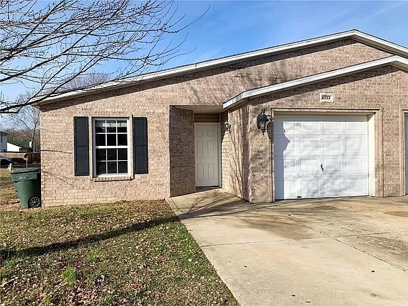 Photo - 1333 N Colorado Dr