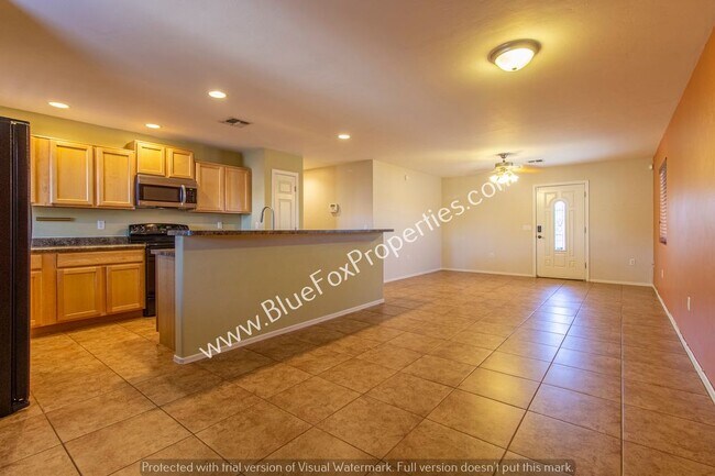 Foto del edificio - 237 E Waverly St