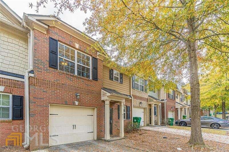 4247 Youngstown Cir, Stone Mountain, GA 30083 Townhome Rentals in
