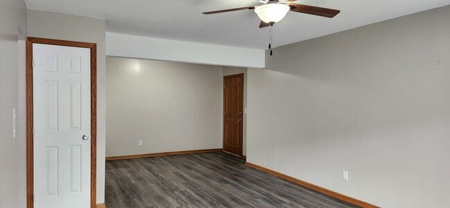 Foto del edificio - One Bedroom Condo For Rent