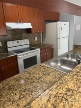 Building Photo - 11580 NW 43rd Ct