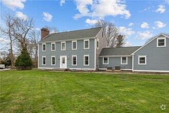 Building Photo - 155 Taylor Rd