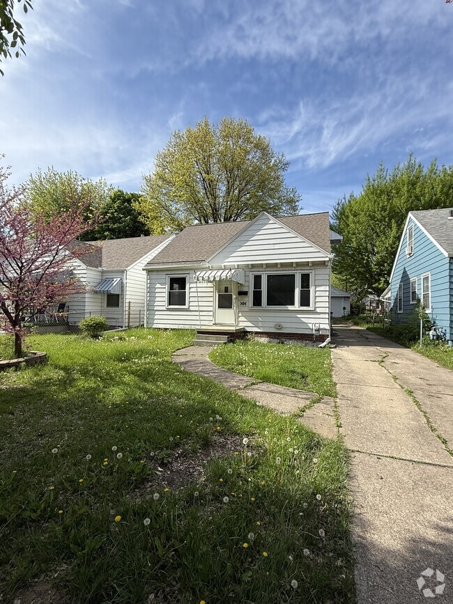 Building Photo - 1028 Branleigh Dr
