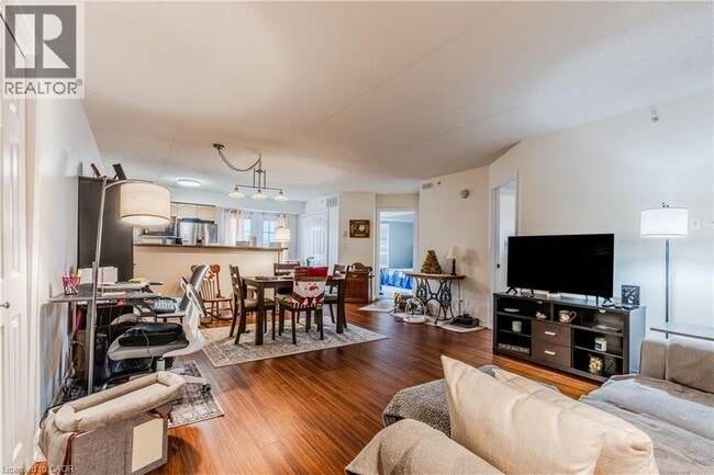 Building Photo - 1830 Walkers Line