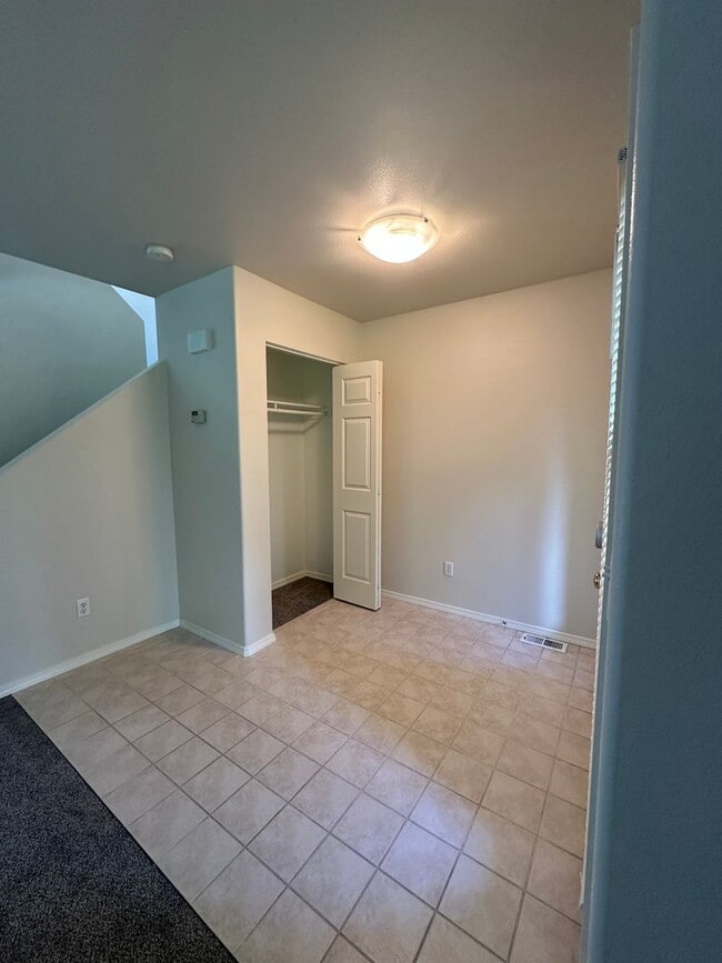 Building Photo - 3065 Leighton Street